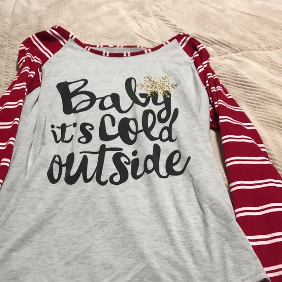 Women’s long sleeve Baby it’s cold outside size L - Picture 1 of 5
